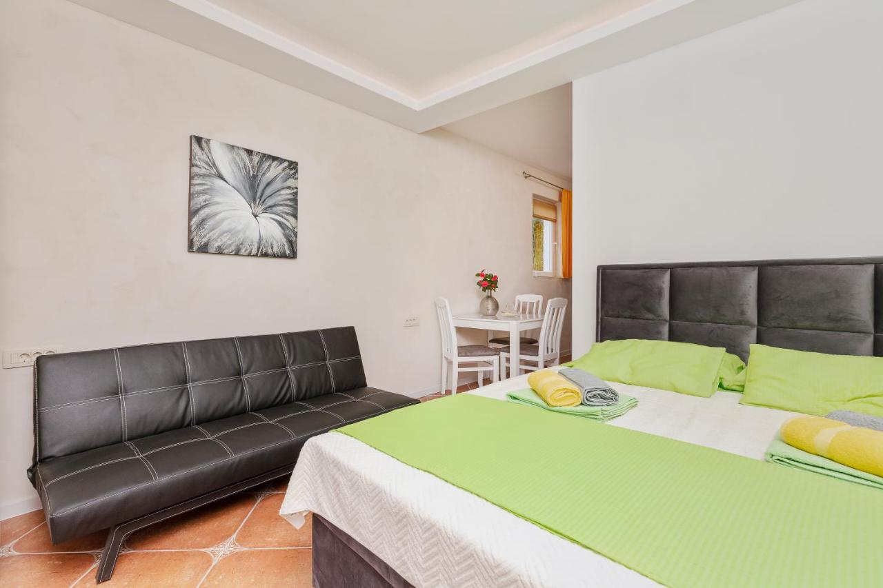 Apartments Vukovic Cattaro Esterno foto