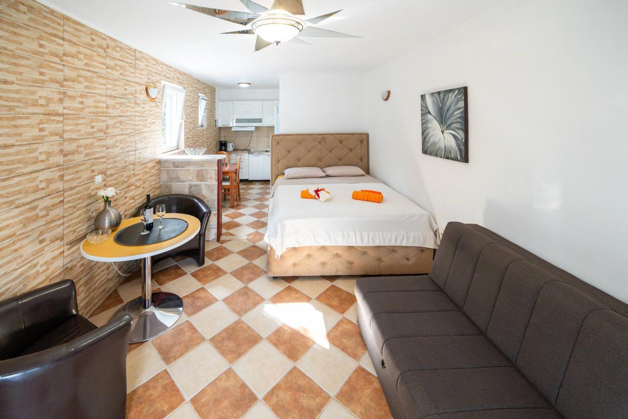 Apartments Vukovic Cattaro Esterno foto